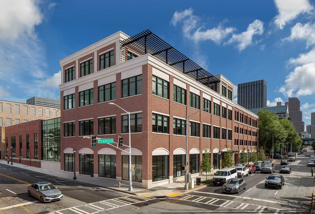 Steering Through The Storm: Guiding Your Community Through a Disaster